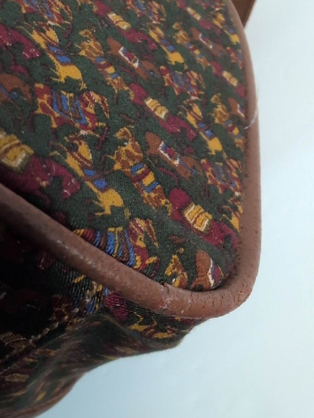 Salvatore Ferragamo Vintage Horse-print Boston Duffel Travel Bag - Picture 10 of 16